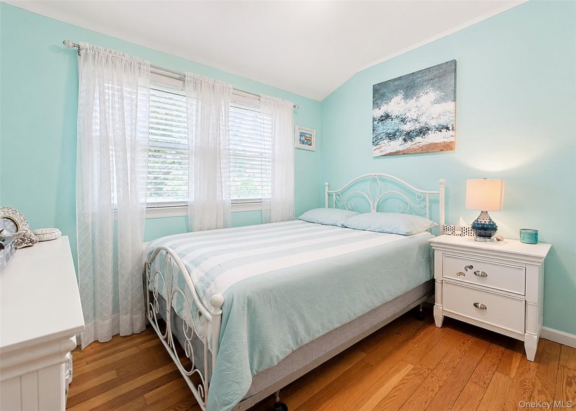 This Lovely 12 Room Ranch Is Privately Nestled In A Beautiful - photo 13