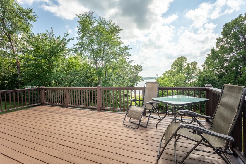 Enjoy peaceful lake living on beautiful Big Swan Lake with over - photo 49