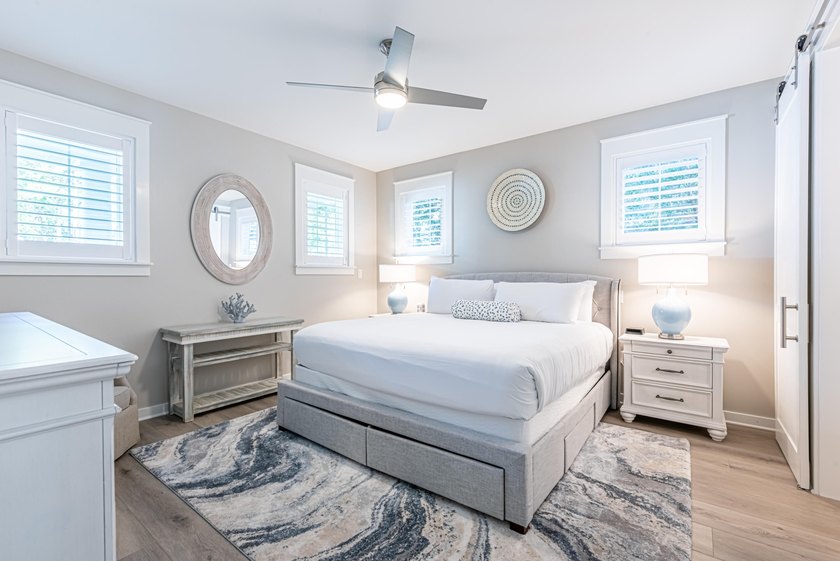 Calling all investors! This renovated Laurel Grove cottage - photo 18