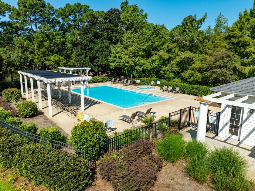 Calling all investors! This renovated Laurel Grove cottage - photo 38