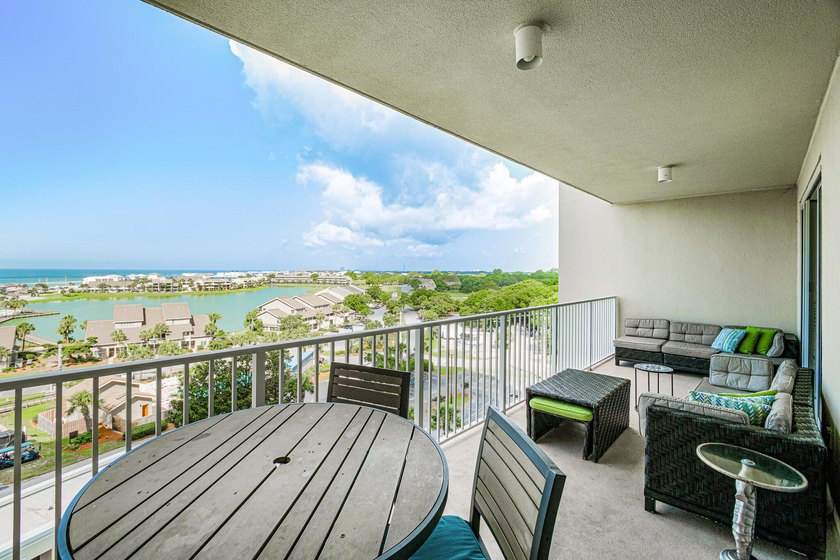 Welcome to Ariel Dunes II Unit 708 -- where coastal living meets - photo 14