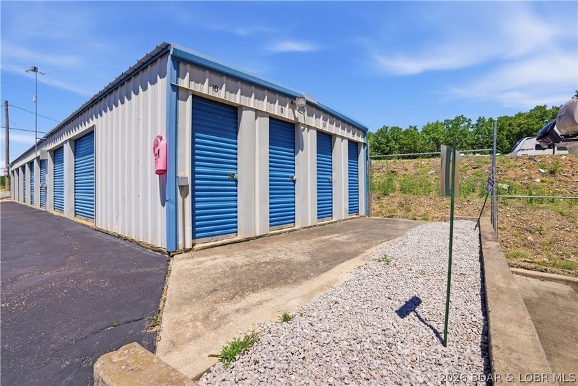 Positioned in a prime location on Osage Beach Parkway, this - photo 17