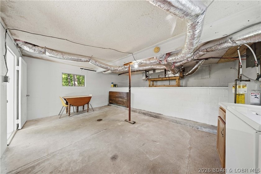 Beautifully updated 2-bedroom home sits on a nearly half-acre - photo 22