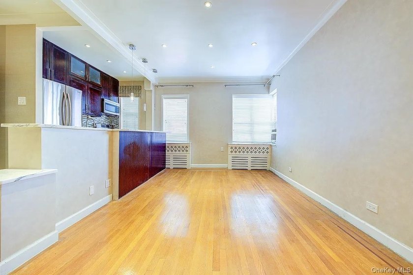 THE APARTMENT: Welcome to #6F - a quiet and bright, nicely sized - photo 16