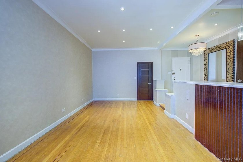 THE APARTMENT: Welcome to #6F - a quiet and bright, nicely sized - photo 18