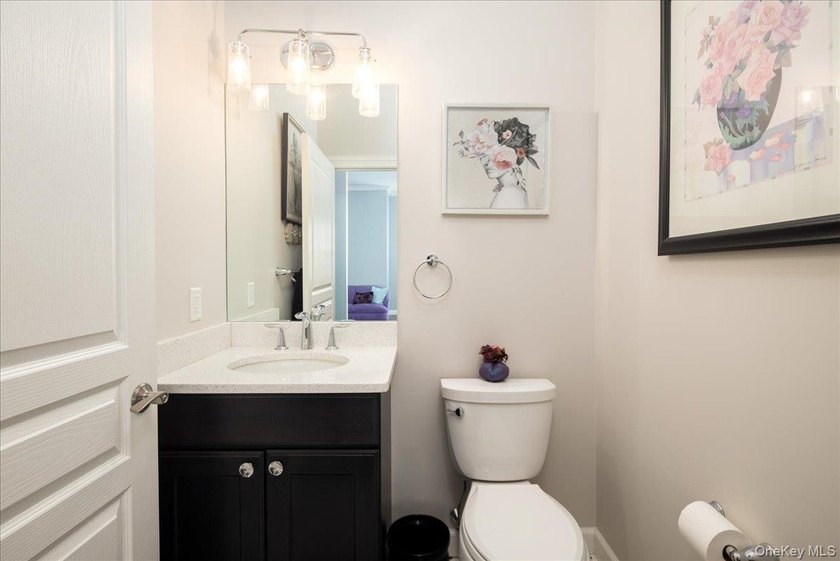 Luxurious Resort Style Living At The Seasons Elwood! Upscale 55+ - photo 18
