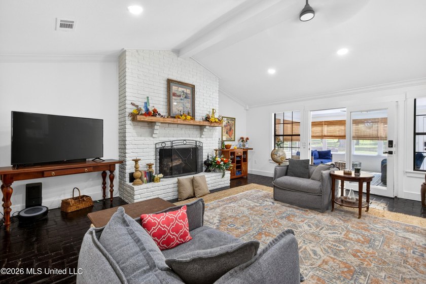 PRICED UNDER APPRAISAL VALUE - DON'T MISS THIS INCREDIBLE - photo 17