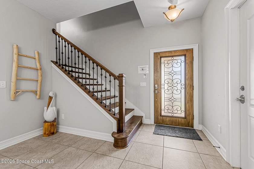 This is TURN KEY Florida living at it's finest in this end unit - photo 7