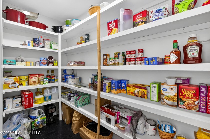 PRICED UNDER APPRAISAL VALUE - DON'T MISS THIS INCREDIBLE - photo 20