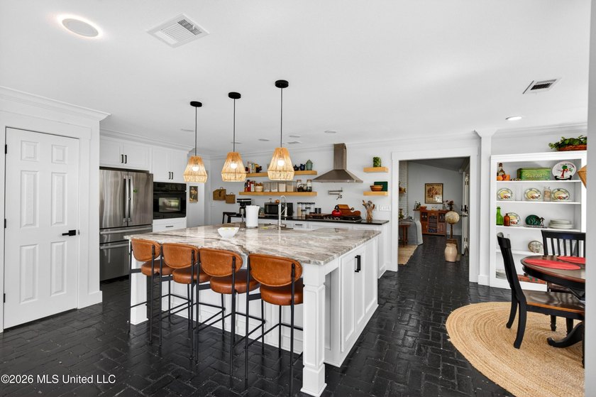 PRICED UNDER APPRAISAL VALUE - DON'T MISS THIS INCREDIBLE - photo 22