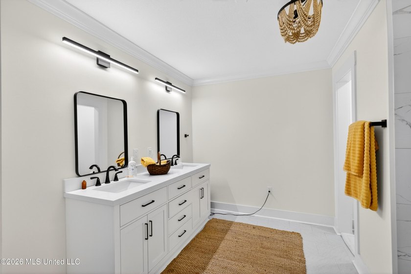 PRICED UNDER APPRAISAL VALUE - DON'T MISS THIS INCREDIBLE - photo 34