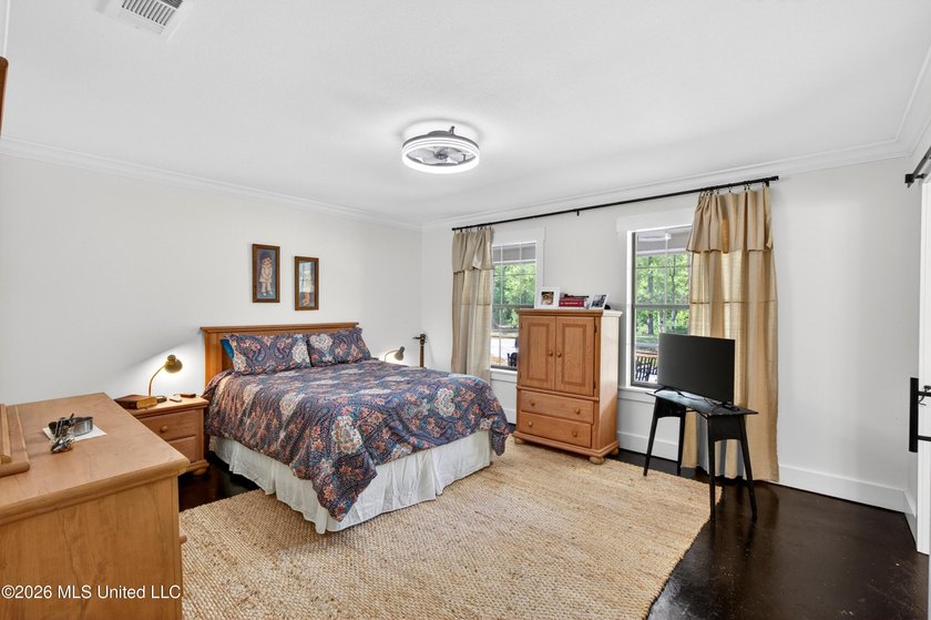 PRICED UNDER APPRAISAL VALUE - DON'T MISS THIS INCREDIBLE - photo 37