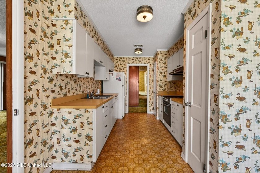 *Multiple Offers Received* Seller encourages you to get your - photo 14