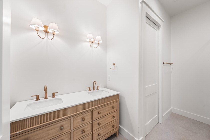 Brand new construction in the heart of Santa Rosa Beach, 65 K - photo 20
