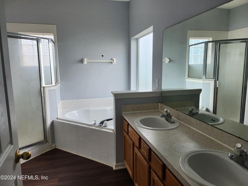 4 bedroom, 3 bathroom home in the Watermill Subdivision. As you - photo 22