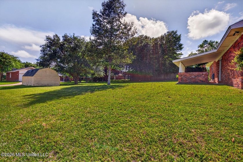 *Multiple Offers Received* Seller encourages you to get your - photo 30
