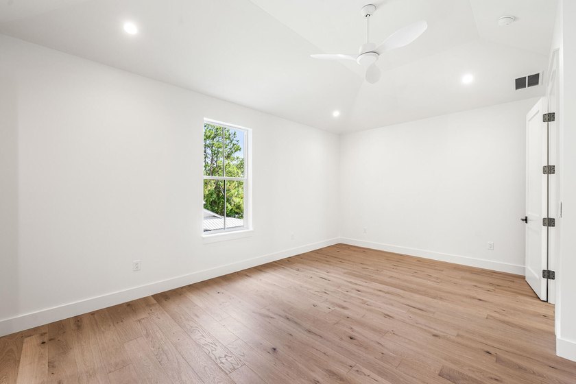 Brand new construction in the heart of Santa Rosa Beach, 65 K - photo 45
