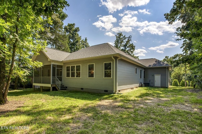 Looking for Garage space? This is the one! This beautiful - photo 41