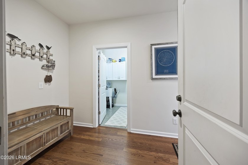 Welcome to this beautifully appointed Brookline model in the - photo 33