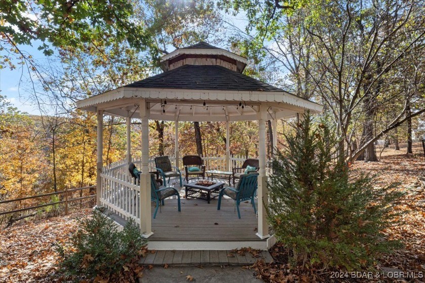 Owner finance available 6 Beds 6.5 Baths 5,476 Sq Ft 1.74+/- - photo 3