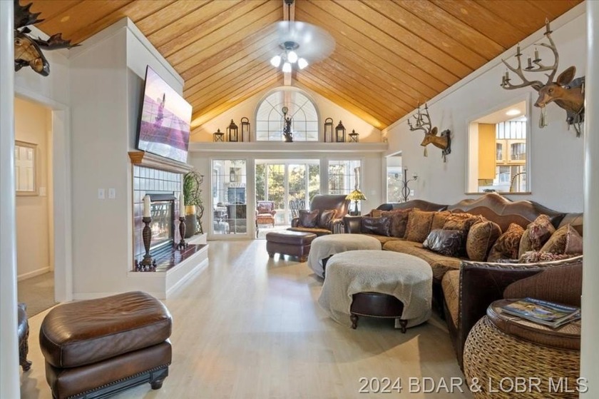 Owner finance available 6 Beds 6.5 Baths 5,476 Sq Ft 1.74+/- - photo 5