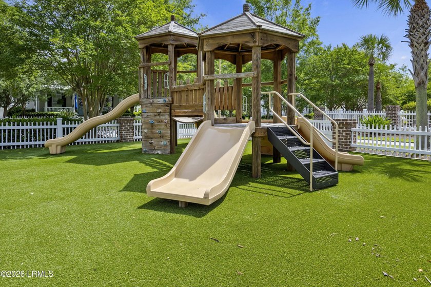 Welcome to this beautifully appointed Brookline model in the - photo 46