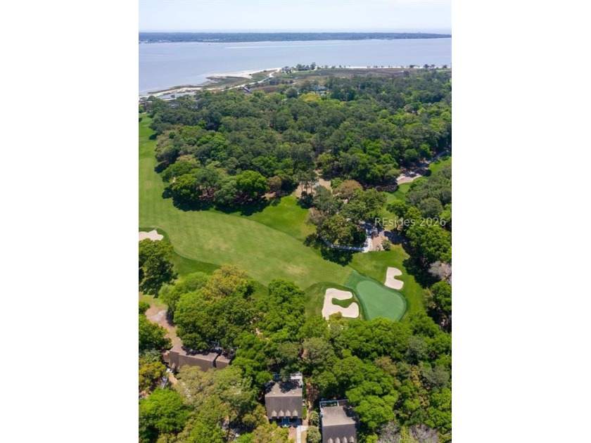RARE 4-Bedroom - 3 Bathroom End-Unit Townhome with VIEWS of - photo 47