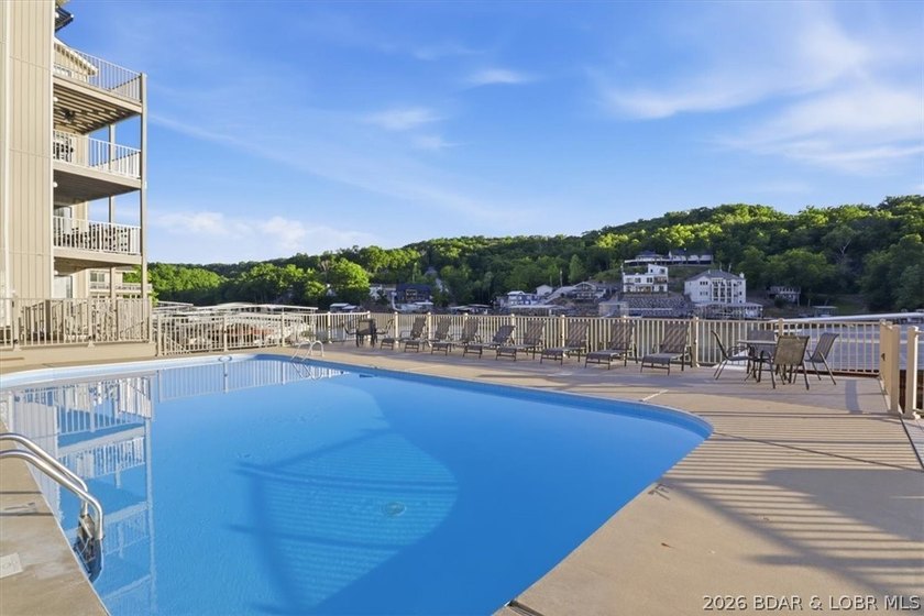 Welcome to lake life made easy! This beautifully updated 2 bed - photo 36