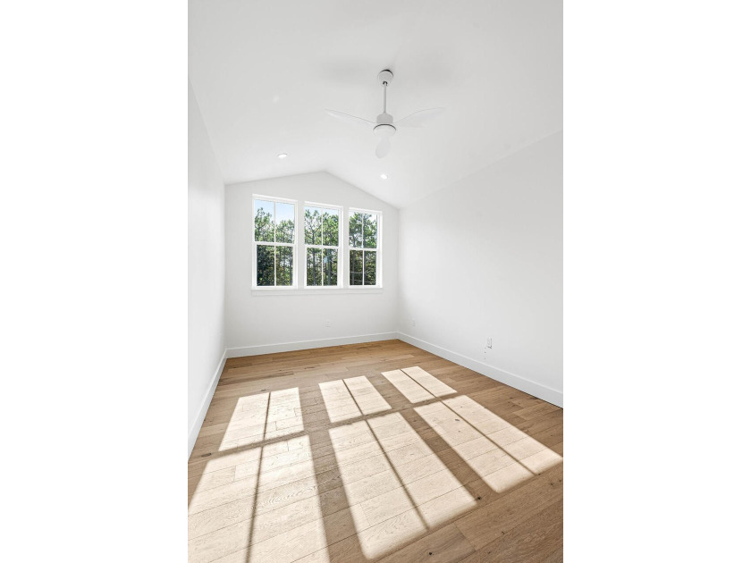 Newly built in Santa Rosa Beach, 35 K Street delivers quality - photo 44