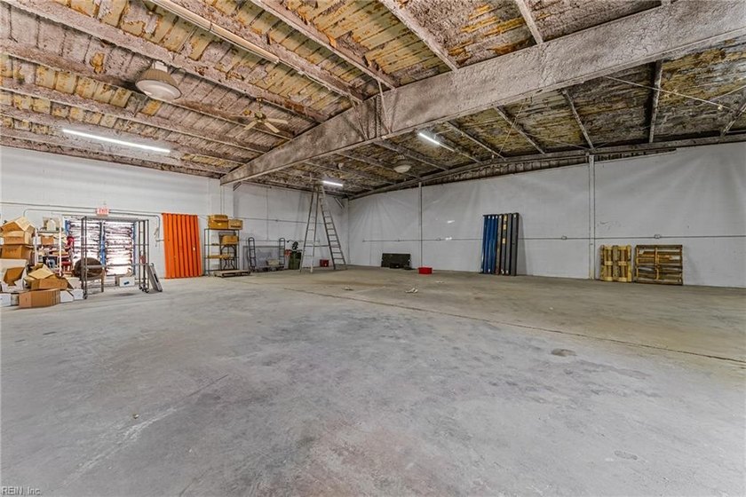 Exceptional commercial opportunity featuring multiple buildings - photo 16