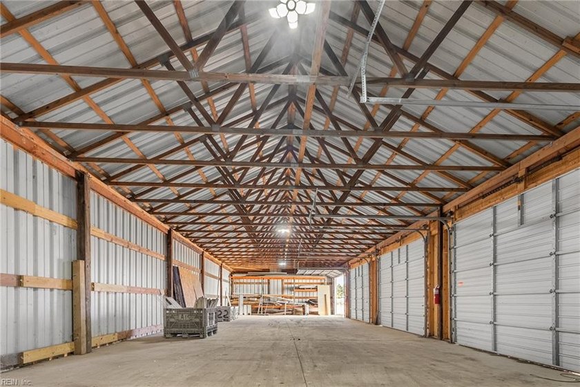 Exceptional commercial opportunity featuring multiple buildings - photo 27