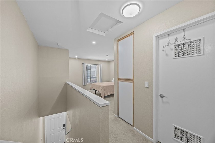 BIG PRICE IMPROVEMENT!! SELLERS WANT THIS ONE SOLD!! Beautifully - photo 12