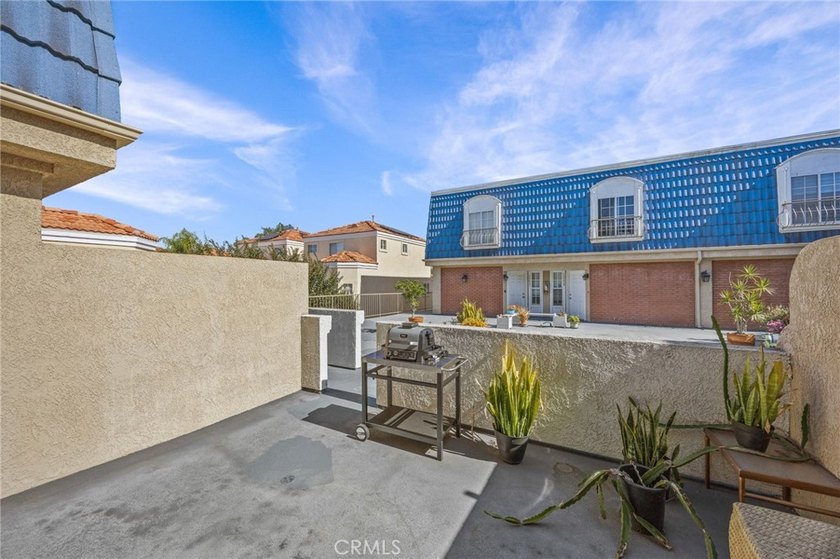 BIG PRICE IMPROVEMENT!! SELLERS WANT THIS ONE SOLD!! Beautifully - photo 18