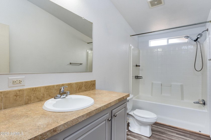 8429 Pinon Drive, Show Low, AZ 85901 - Freshly updated and - photo 11