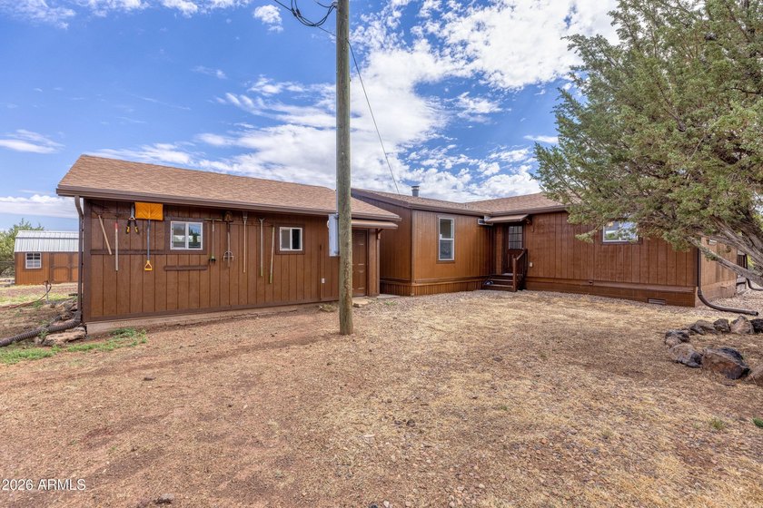 8429 Pinon Drive, Show Low, AZ 85901 - Freshly updated and - photo 21