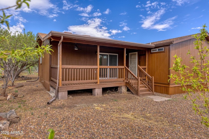 8429 Pinon Drive, Show Low, AZ 85901 - Freshly updated and - photo 22