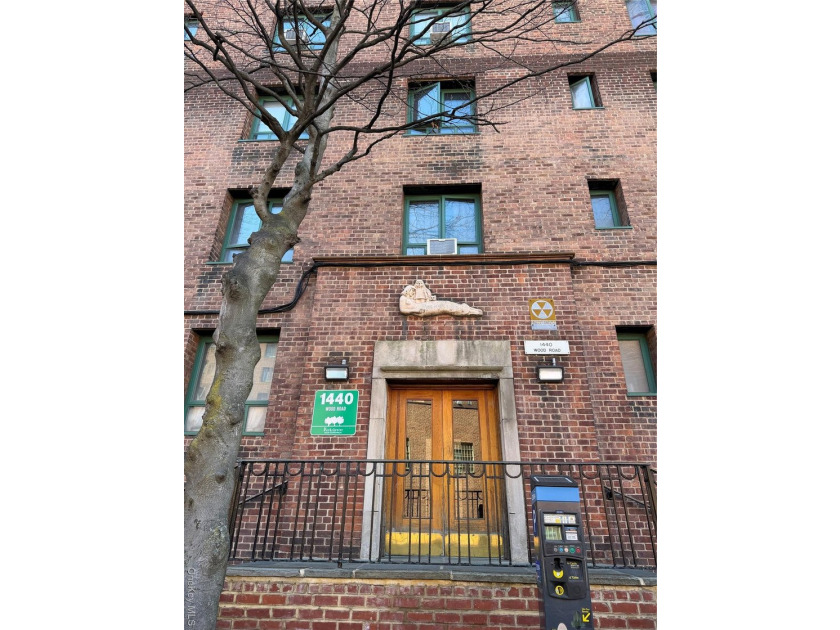 One-bedroom condo unit on the 3rd floor. Renovated kitchenmon - photo 2