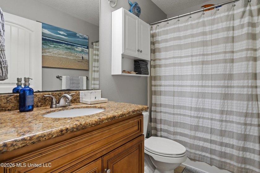 Welcome to this ALL BRICK, 4 bedroom, 2 bath beauty in the - photo 26