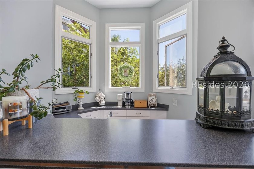 Harbourfront elegance in Windmill Harbour. Positioned on two - photo 13