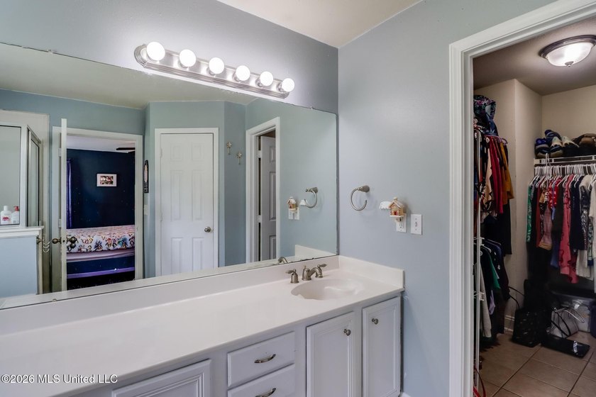 Fresh new flooring, a price improvement, and a location that's - photo 16