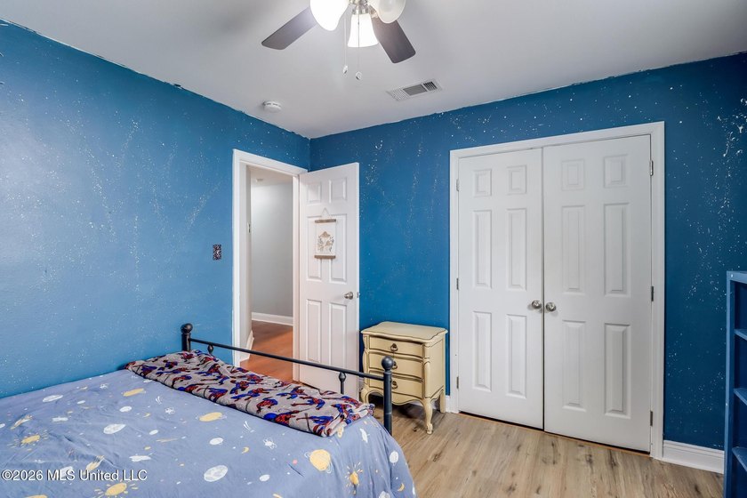 Fresh new flooring, a price improvement, and a location that's - photo 21