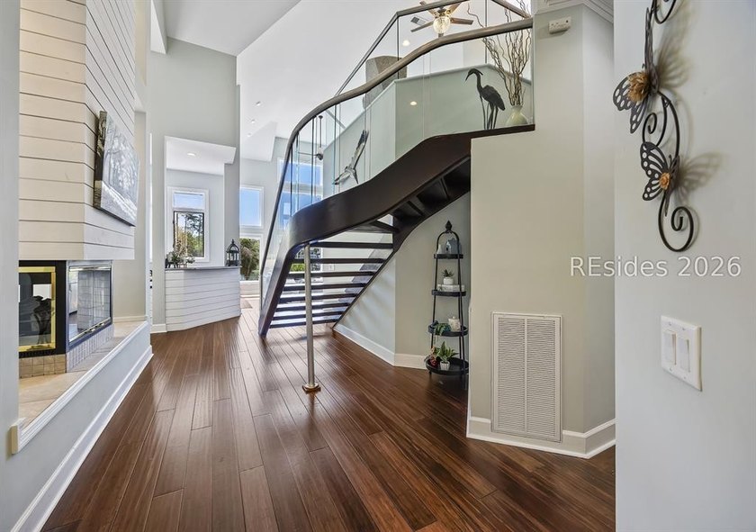 Harbourfront elegance in Windmill Harbour. Positioned on two - photo 33