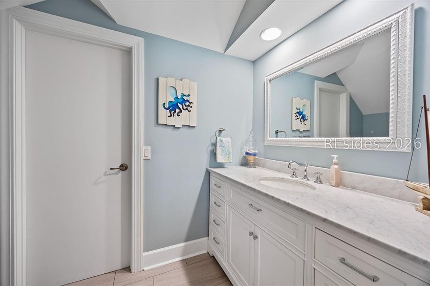 Harbourfront elegance in Windmill Harbour. Positioned on two - photo 39
