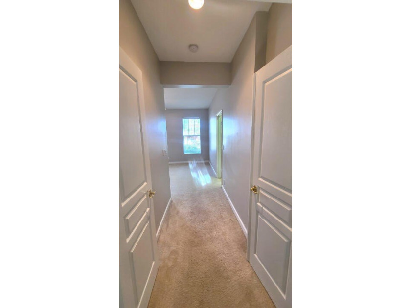 Updated Beautiful Family Home in the Heart of Tradition. End - photo 17