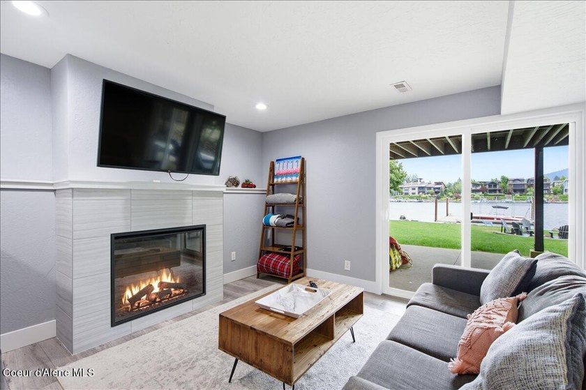 Rare opportunity to own a completely remodeled Spokane River - photo 21
