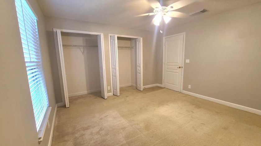 Updated Beautiful Family Home in the Heart of Tradition. End - photo 33