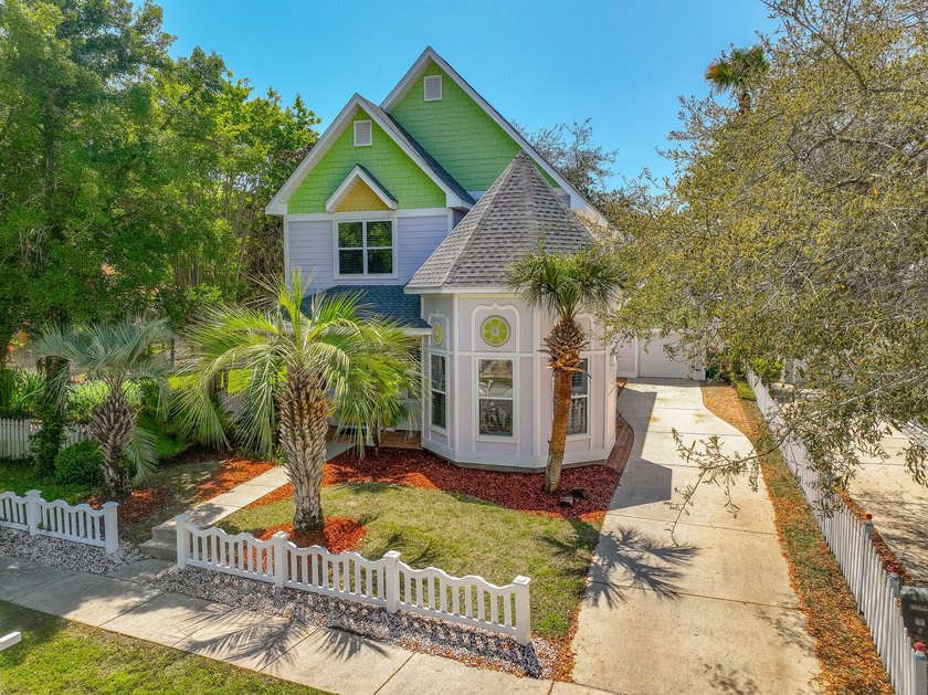 A Coastal Victorian Gem - A Home Unlike Any Other.'Nestled just - photo 3