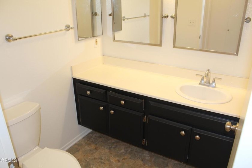 Welcome to this second-level Parkside condominium, offering the - photo 16