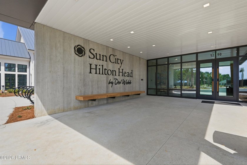Built in 2021, this beautifully designed one-story home in Sun - photo 44