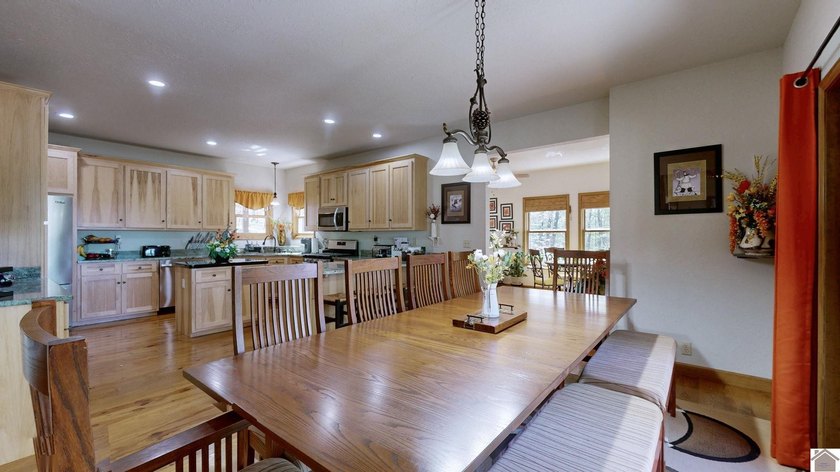 Welcome to your private waterfront retreat on 5.33 stunning - photo 11